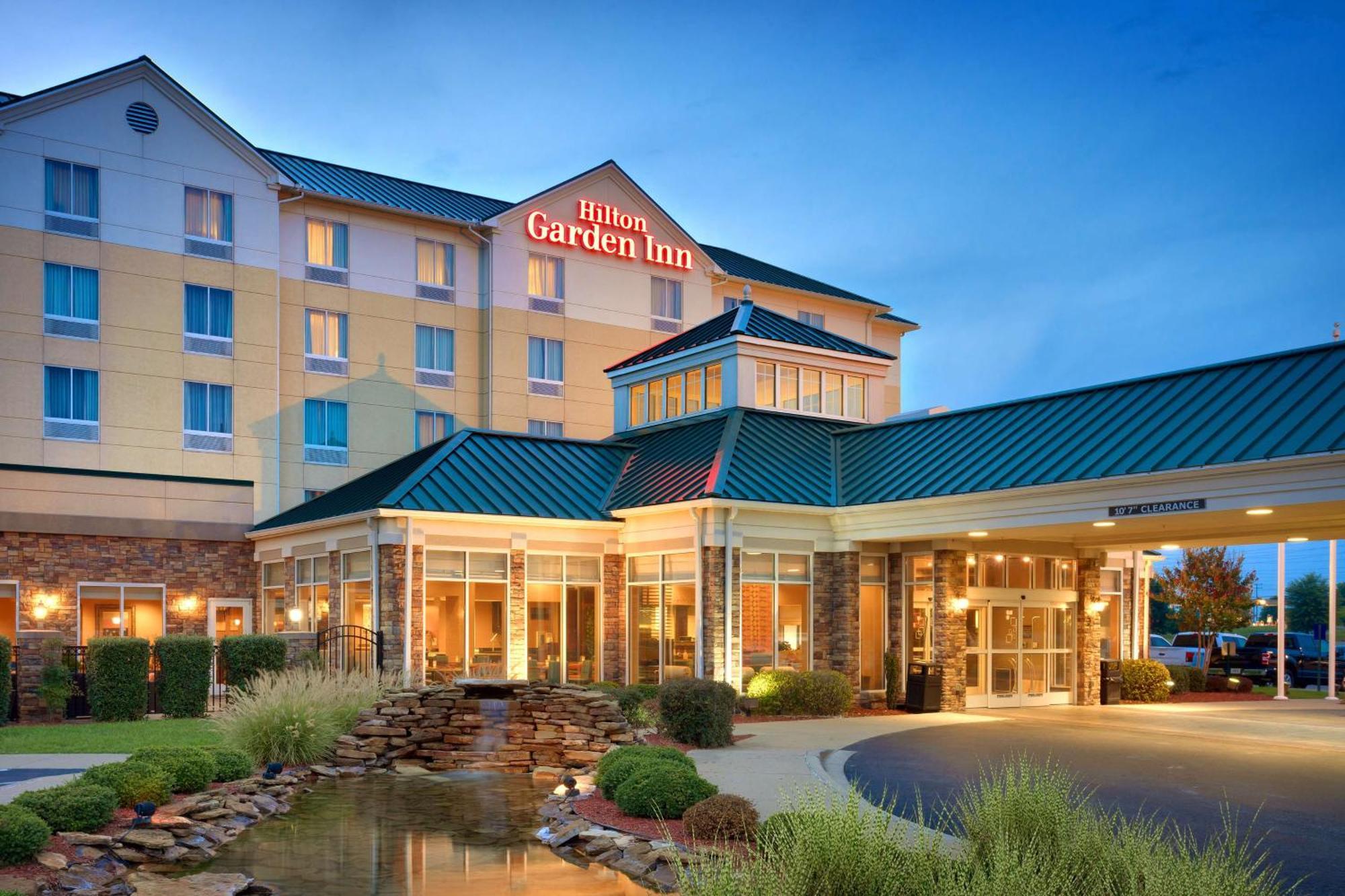 Hilton Garden Inn Clarksville Exterior photo