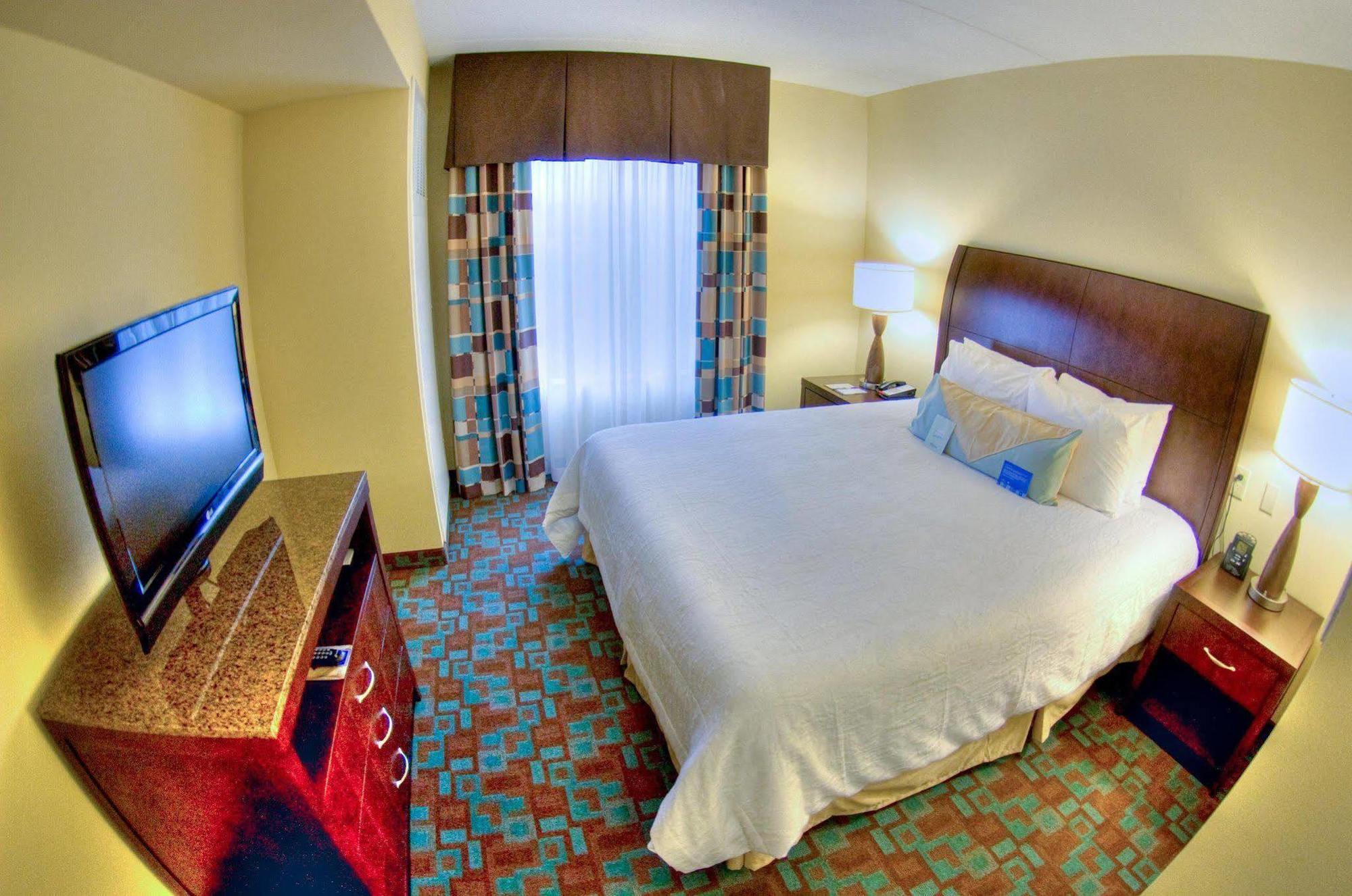 Hilton Garden Inn Clarksville Room photo
